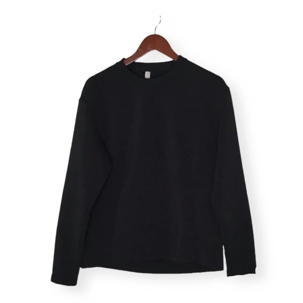Lululemon Black Nylon Blend Crewneck Shirt Size 8.